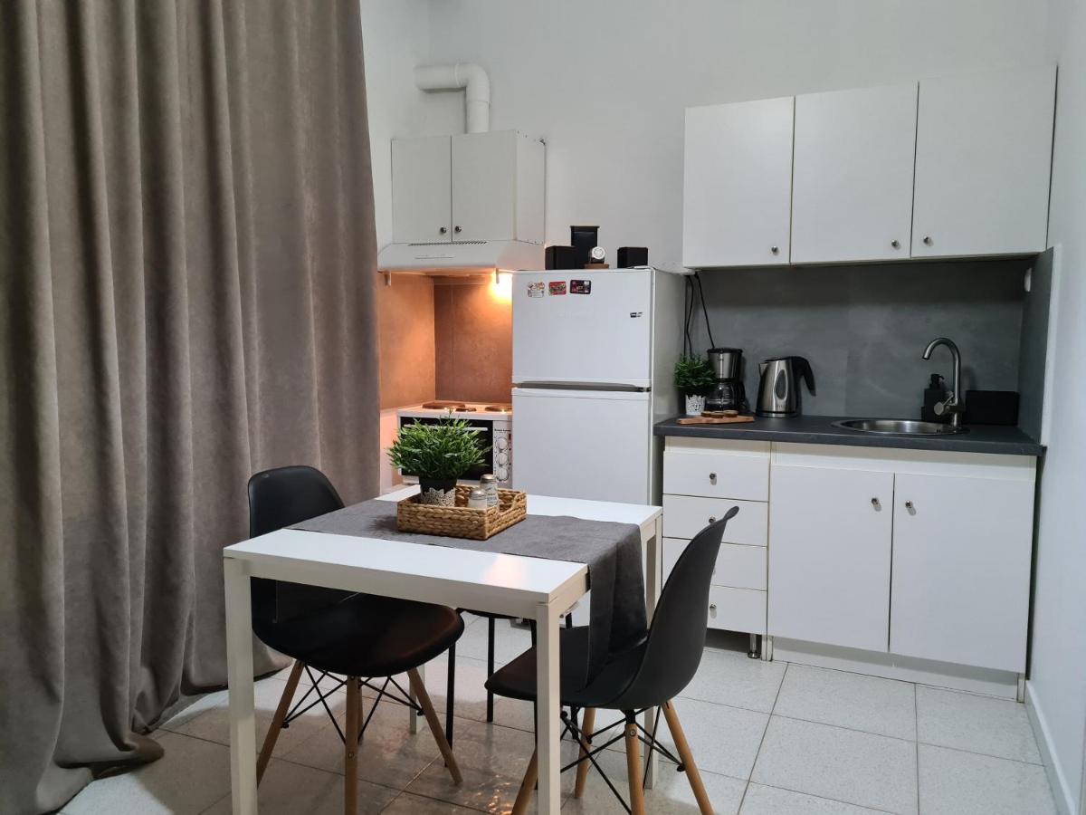 Apartment In The Heart Of The City 3 Larissa Exteriör bild